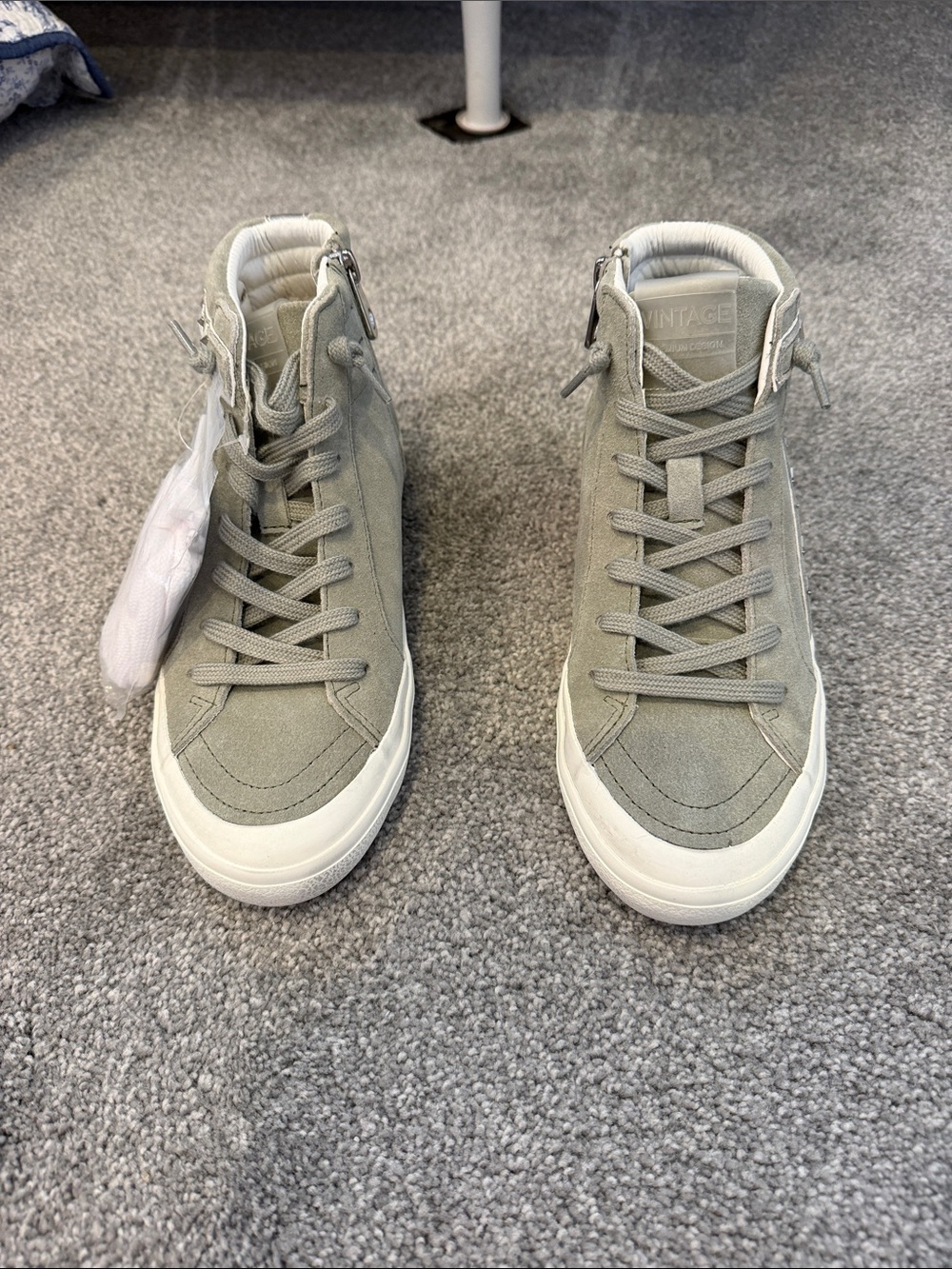 Vintage Havana woman’s High-Top Sneakers in Light Green